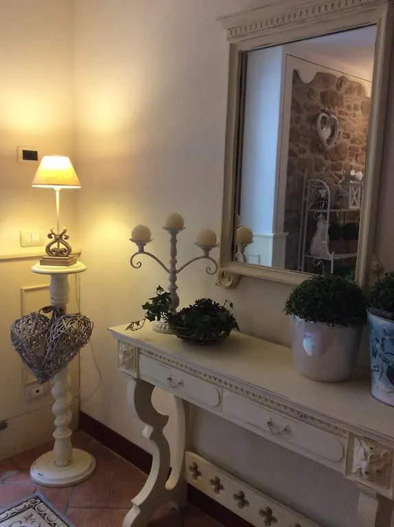 La Casa Del Frate Rooms Castiglion Fiorentino Guest house